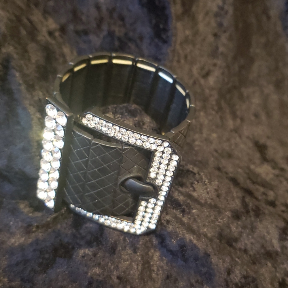 Traci Lynn Fashion Buckle Bracelet